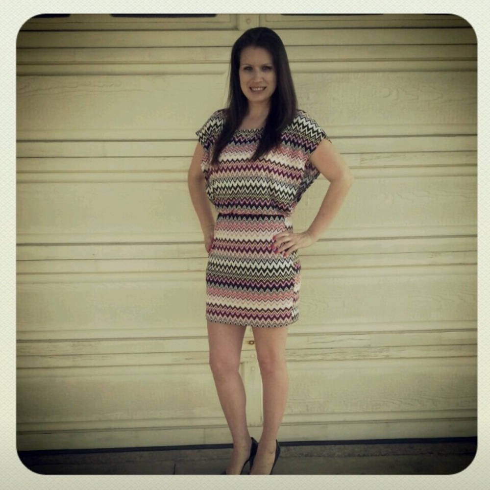 Cute Ister mini dress